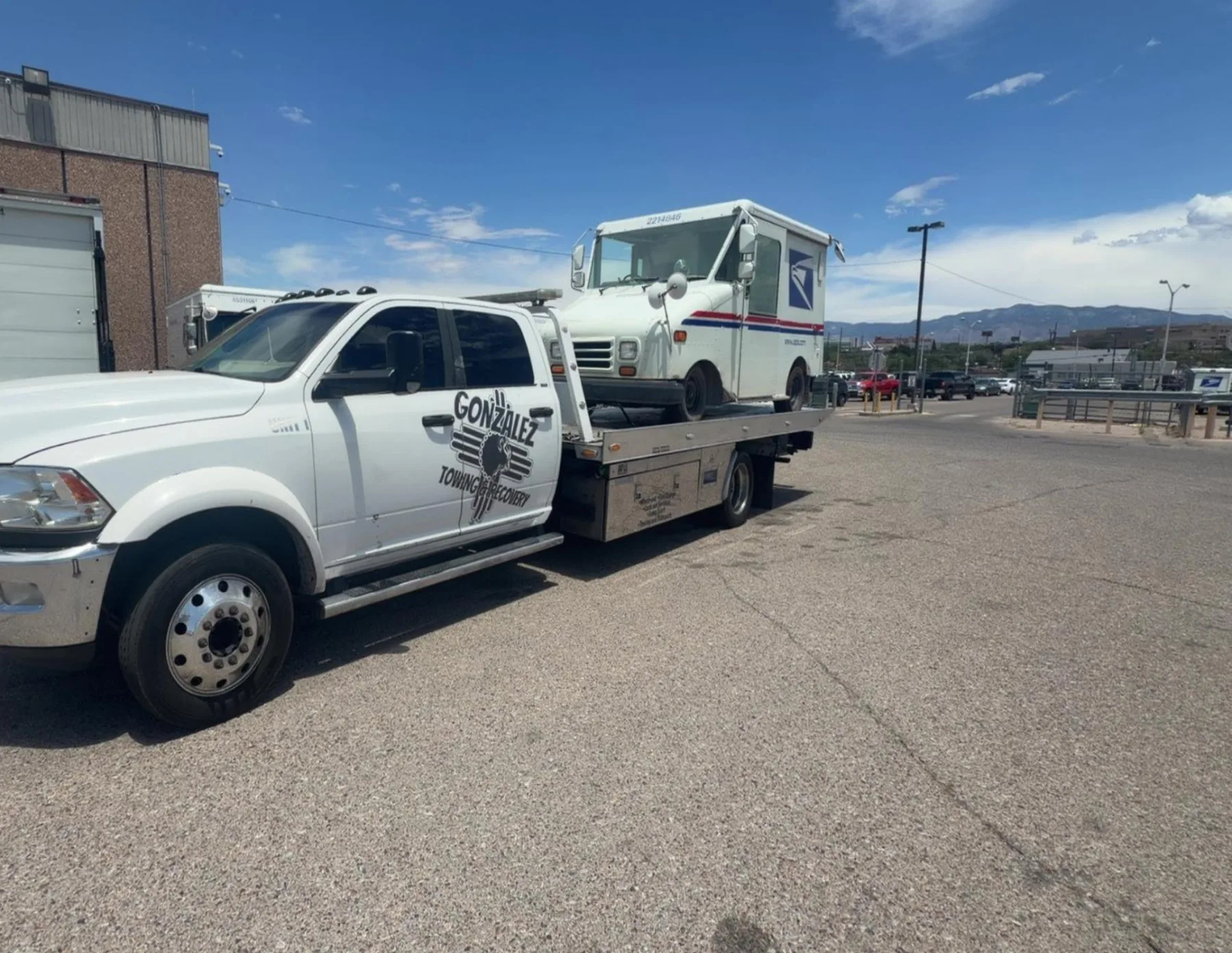 Vehicle towing operation